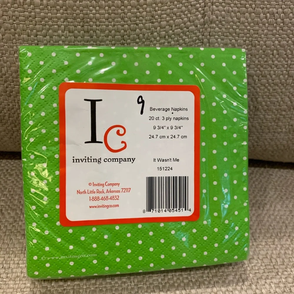 2 pkgs It wasn’t me Christmas Lunch Napkins